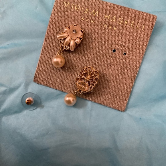 2 Miriam Haskell Drop Dangle Earrings-Seed Bead And Miriam Bows New​​ - Picture 12 of 13